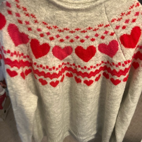NWOT CECE heart print sweater. - Picture 4 of 14